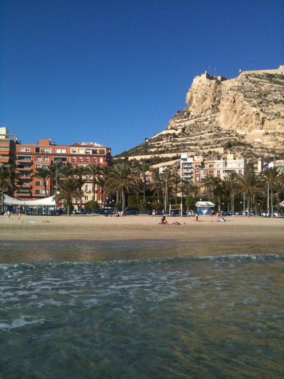 Apartamentos Bahia Alicante Zimmer foto