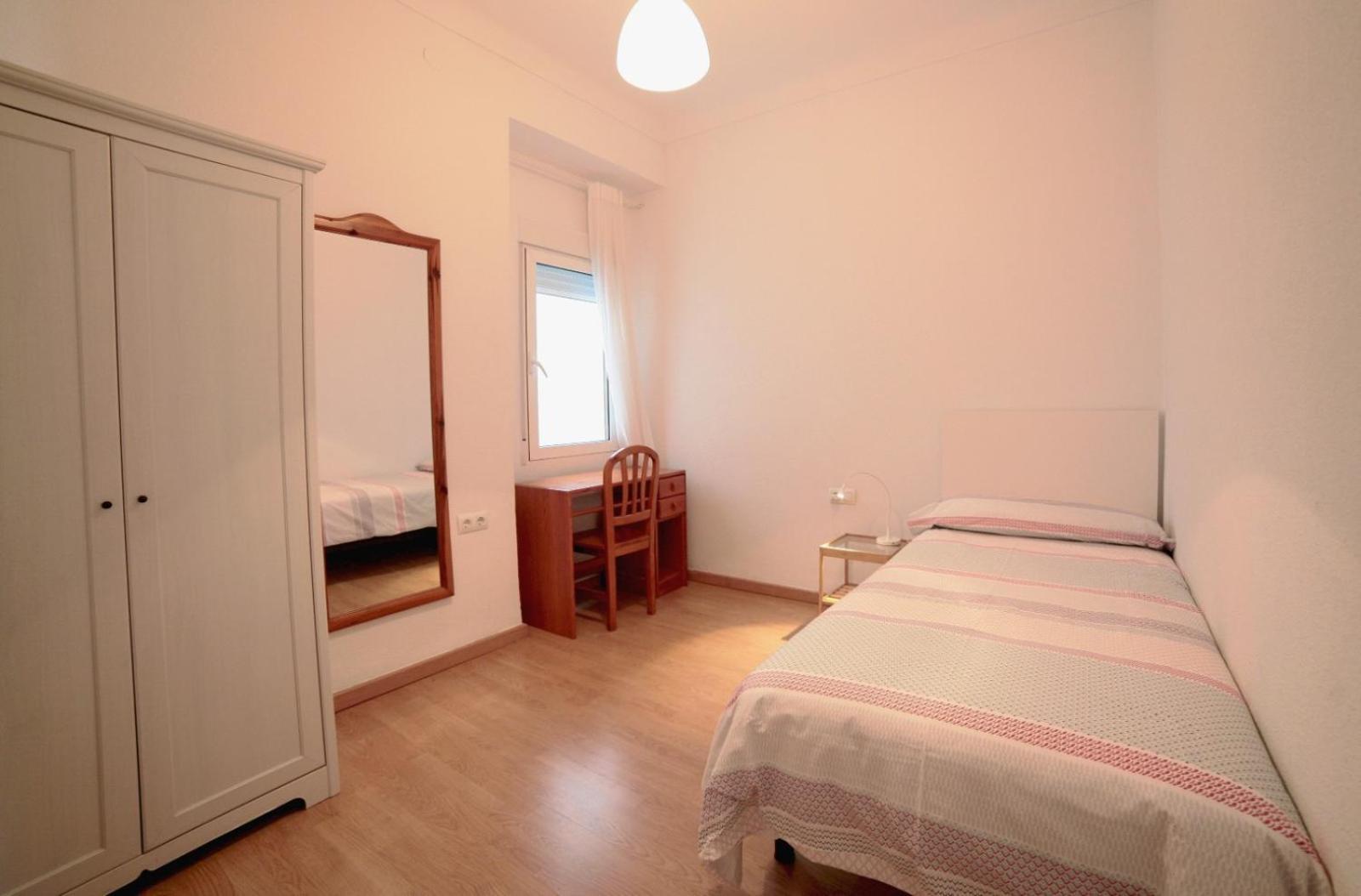 Apartamentos Bahia Alicante Exterior foto