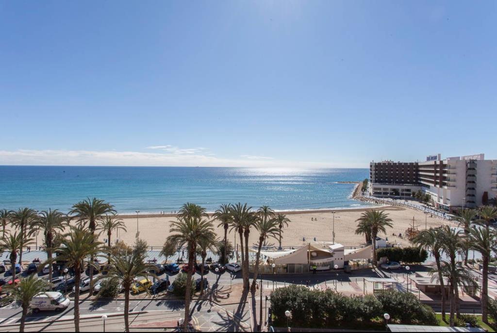 Apartamentos Bahia Alicante Exterior foto